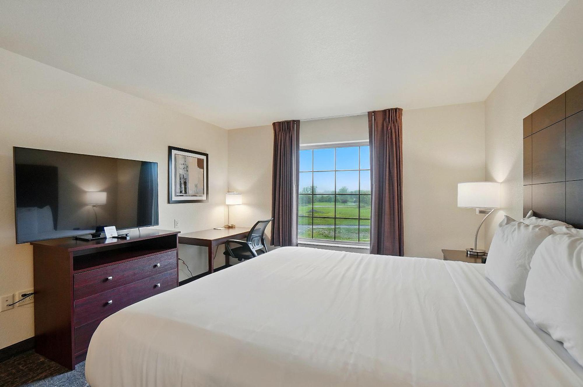 Cobblestone Hotel & Suites - Russells Point At Indian Lake ภายนอก รูปภาพ