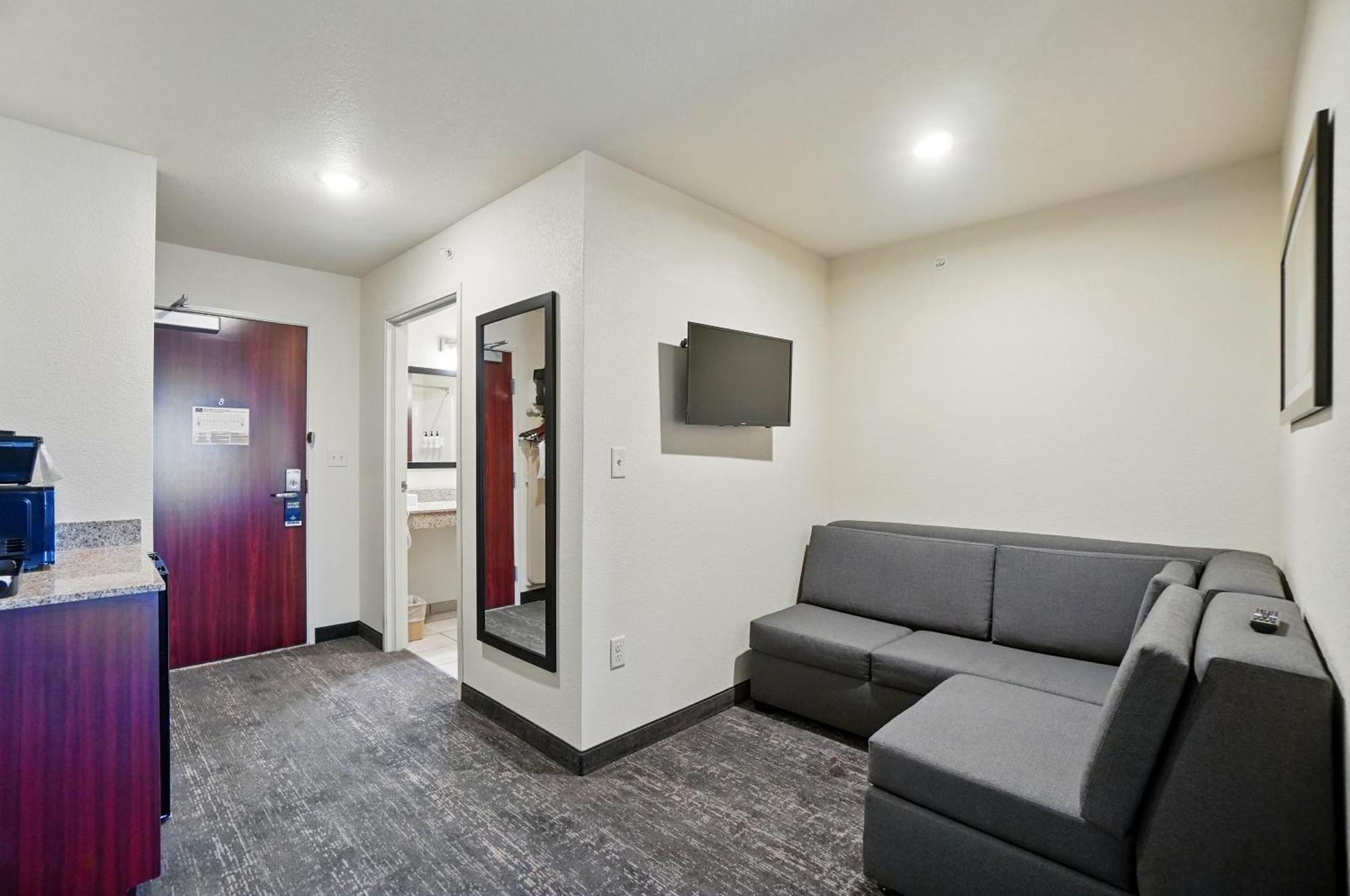 Cobblestone Hotel & Suites - Russells Point At Indian Lake ภายนอก รูปภาพ